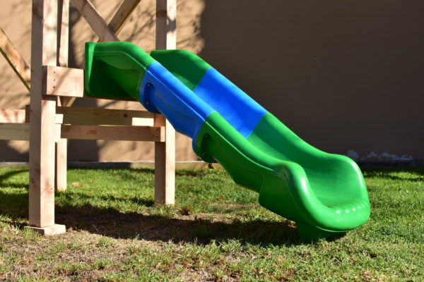 An image showing a scoop top and bottom and insert attached to a playset